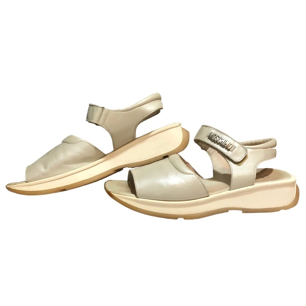 LOVE MOSCHINO Calfskin Logo Platform Sandals